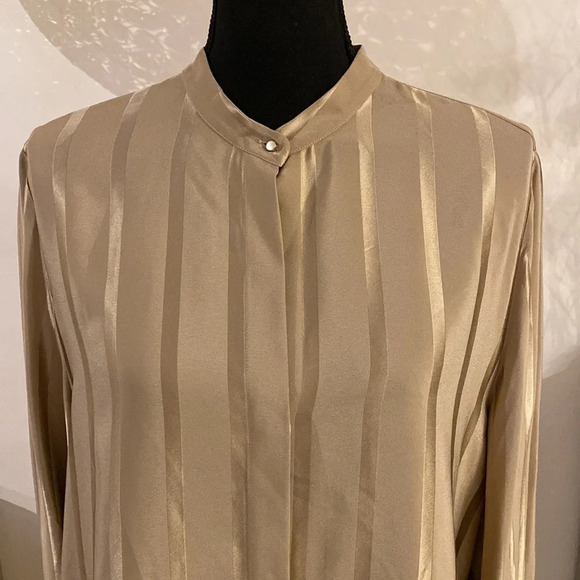 Les Copains silk blouse size 48 NWOT - Picture 2 of 8